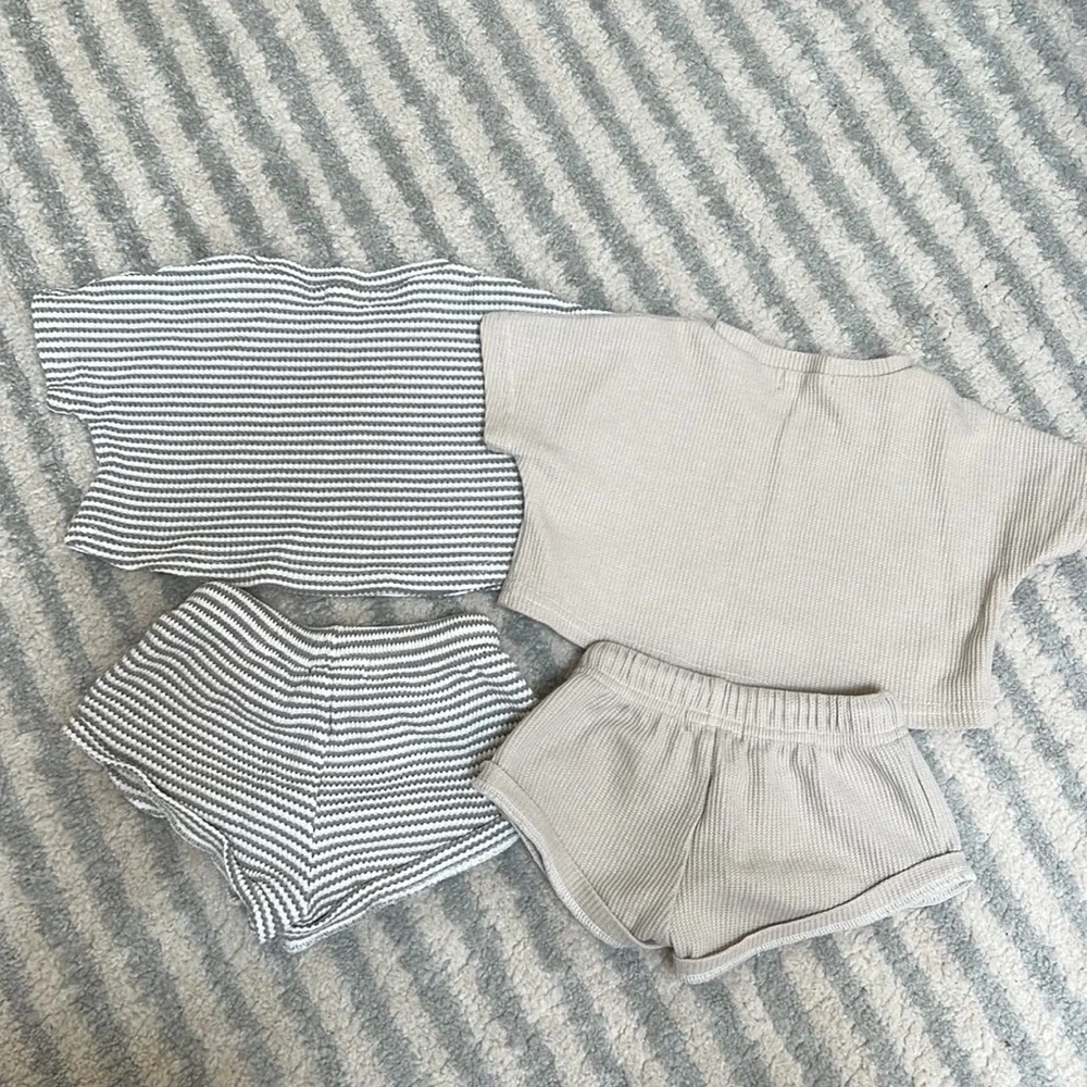 2 Sets - By The Shore